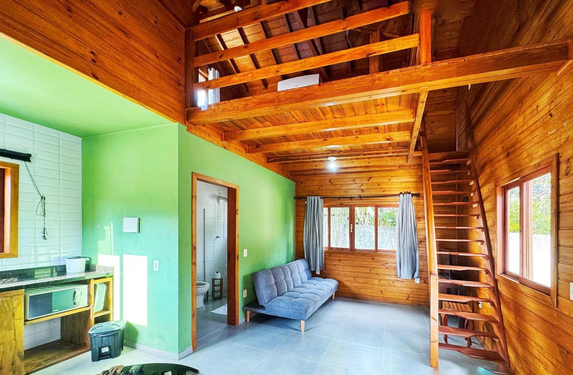 Holiday home Aconchegantes. Desfrute Da Natureza E Florianopolis